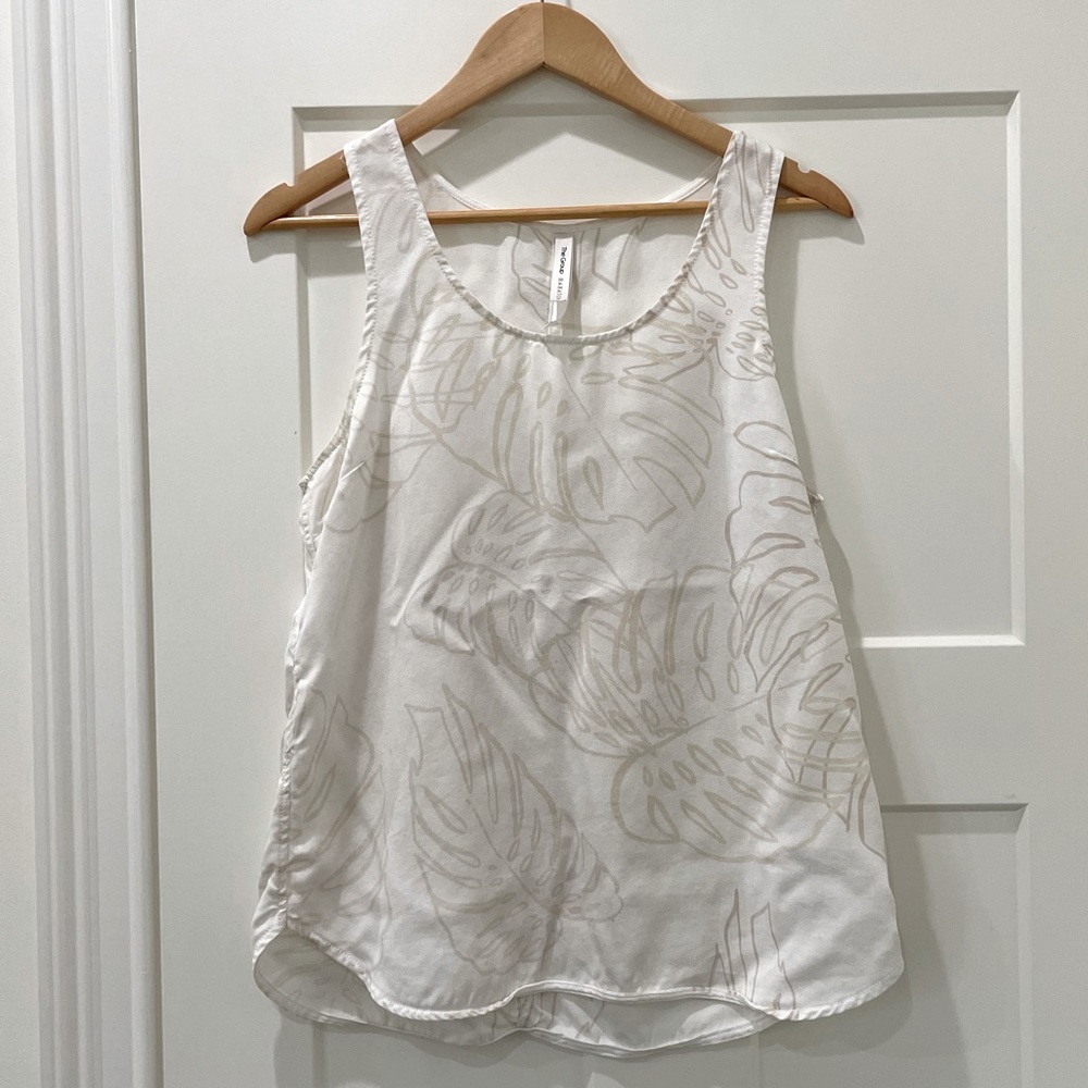 Aritzia Babaton Tank